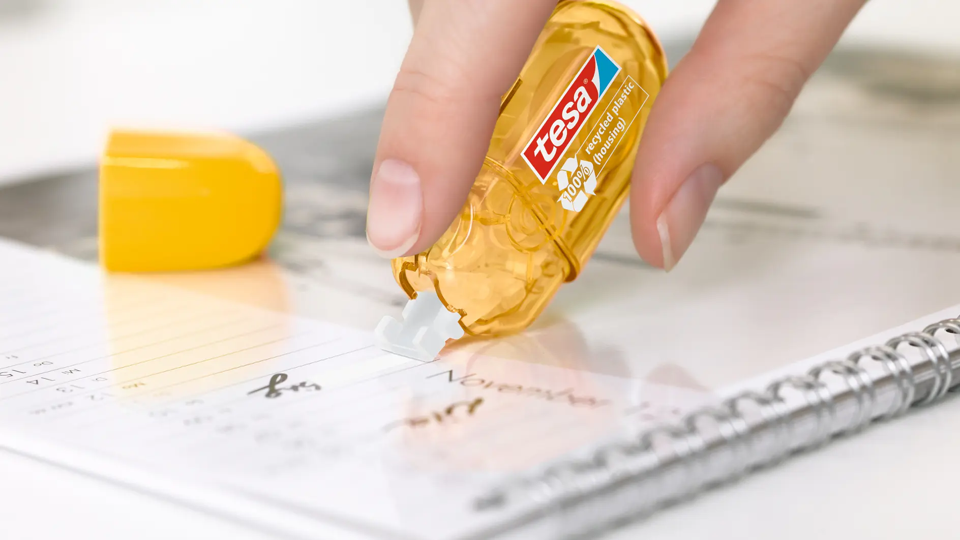 With the tesa ecoLogo® mini correction tape dispenser, mistakes disappear like magic. A panel of judges at the Paperworld trade fair chose the handy little €œgreen€ office supply as product of the year for 2013.