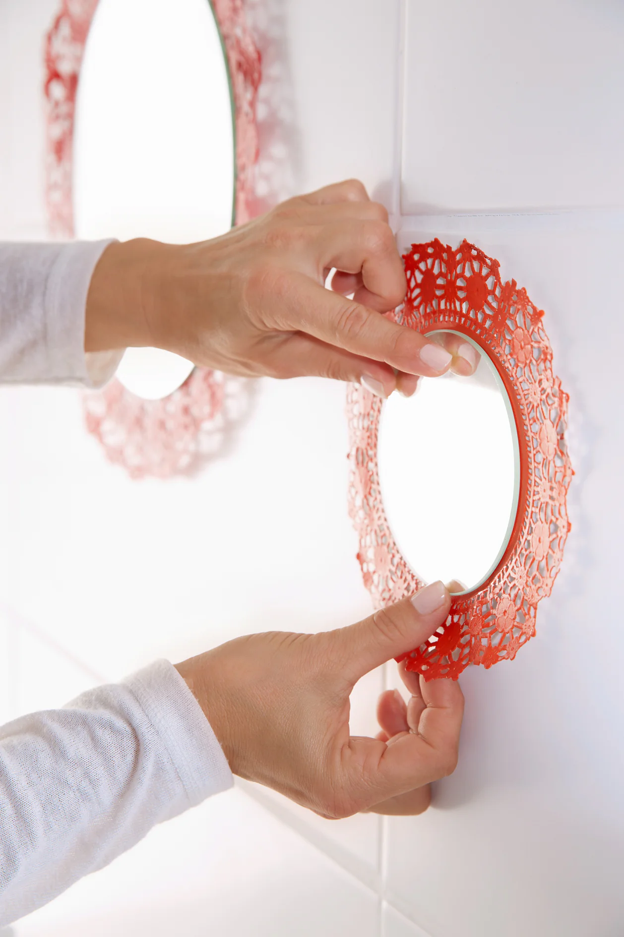 DIY Lacy Mirror for Bathroom / Step 9: Attach to wall