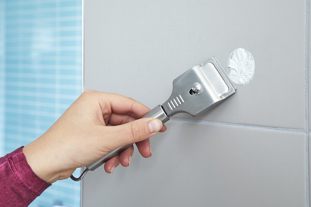 Mirror without drilling tesa