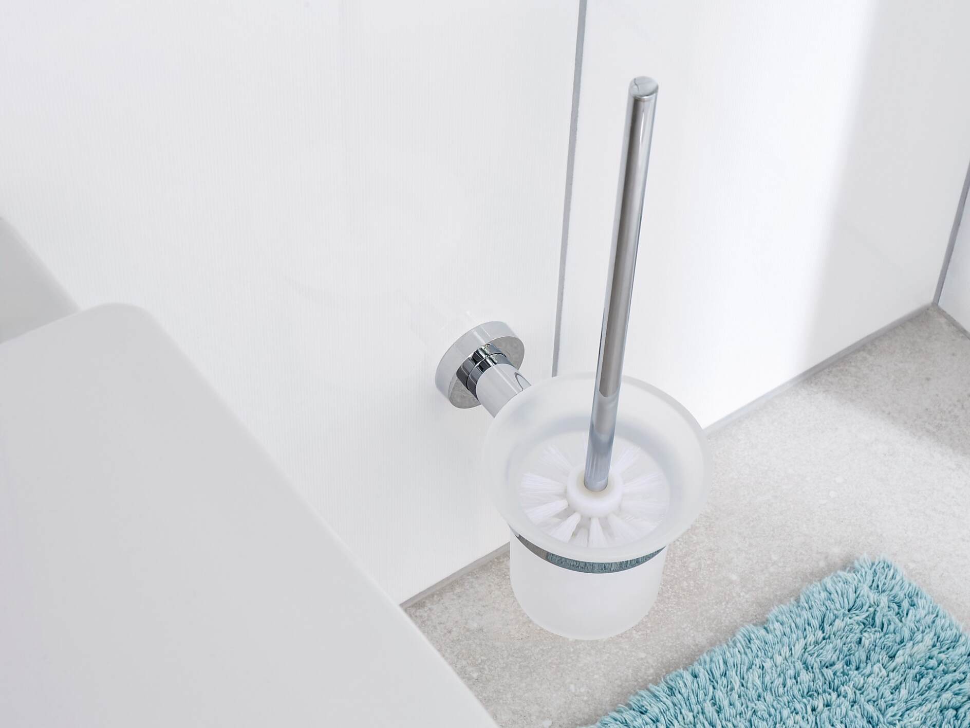 Convenient Toilet Brush Set Wall Mount or Floor Stand Waterproof Design