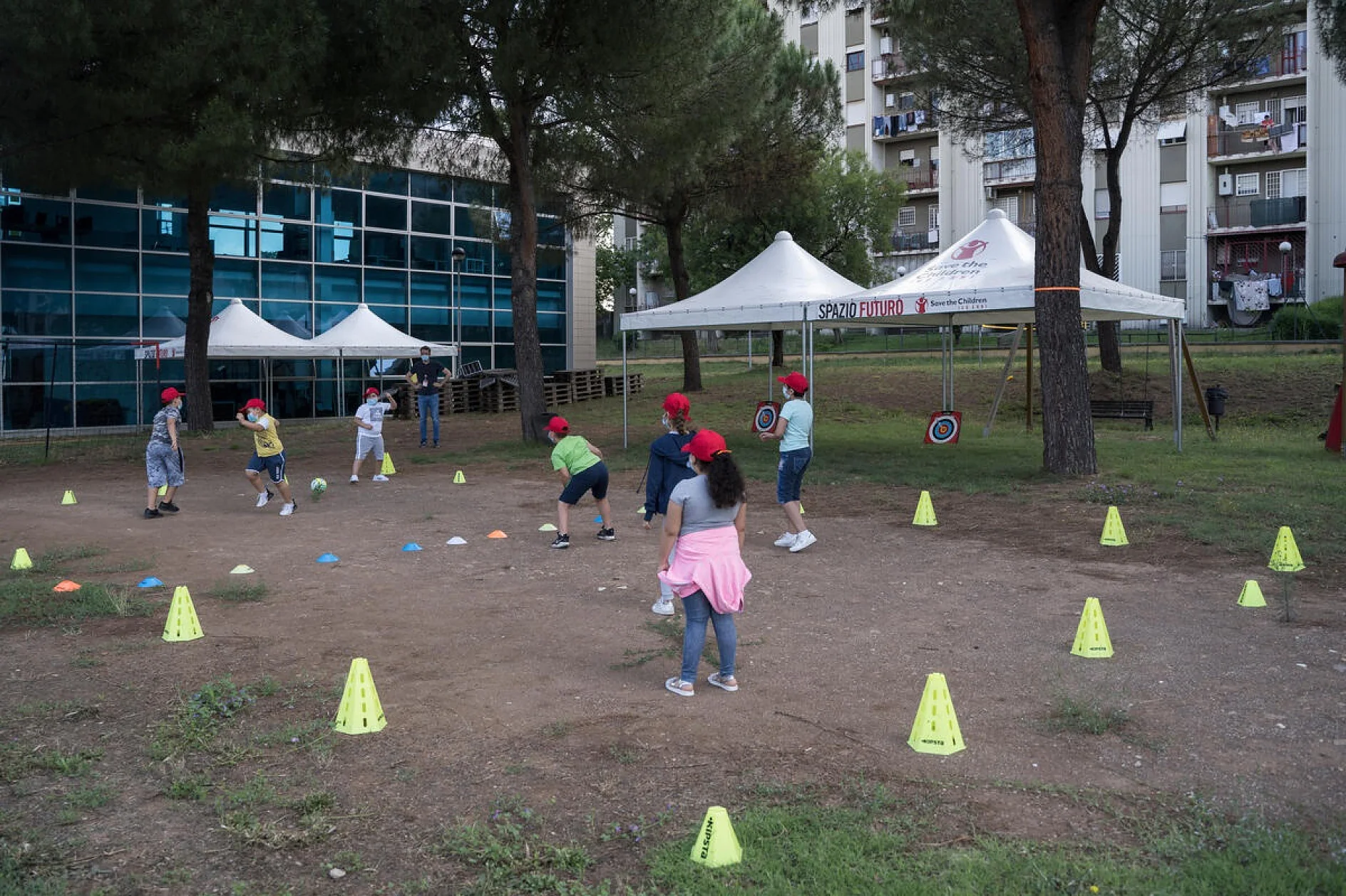 Children playing in an educational center 'Punto Luce'