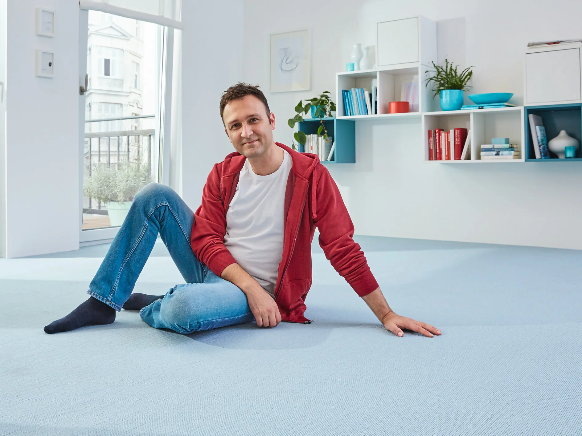 flooring-tape-extra-strong-hold_mood_001 flooring-tape-extra-strong-hold_mood_001