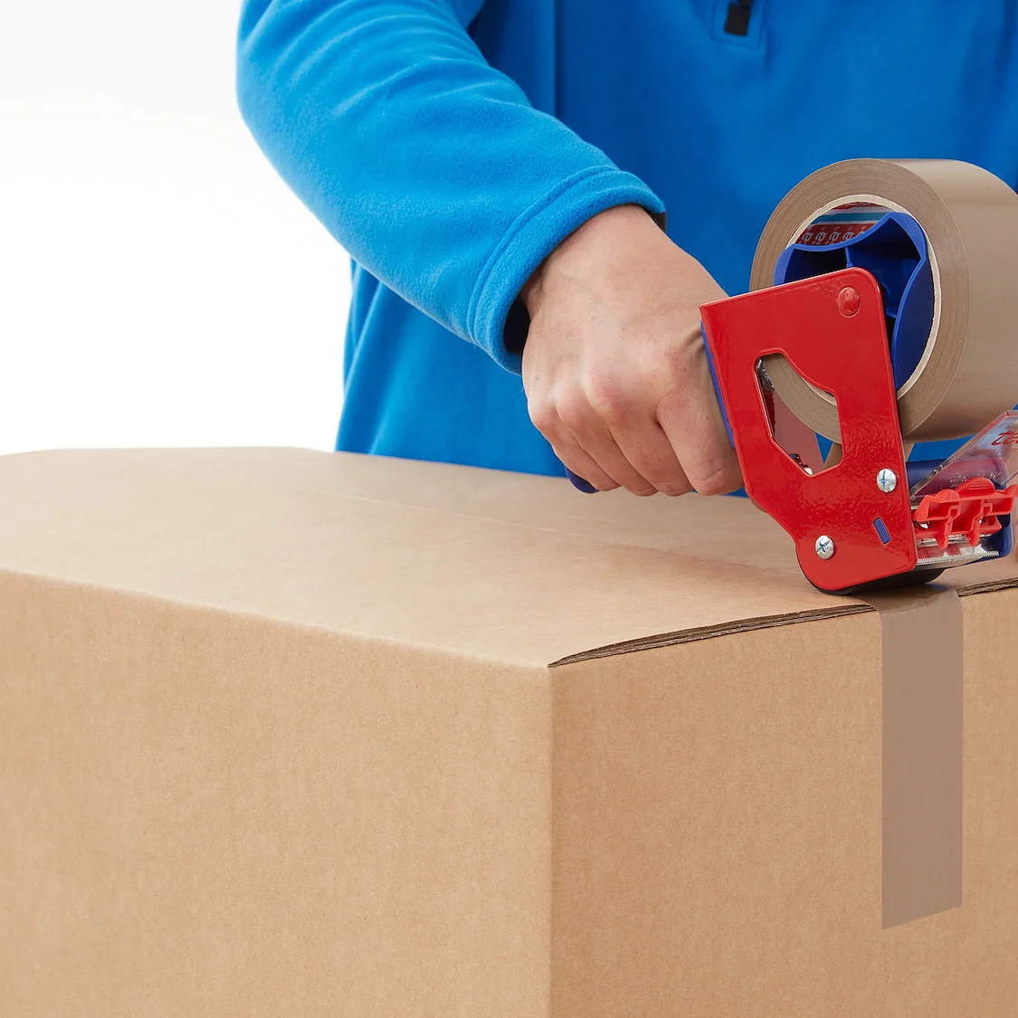 tesa-4100-general-purpose-carton-sealing-tape-brown-step2of6-ap_fullsize