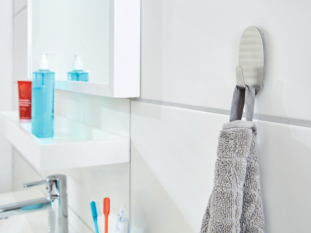 [en-en] tesa Powerstrips Waterproof hooks L Metal oval