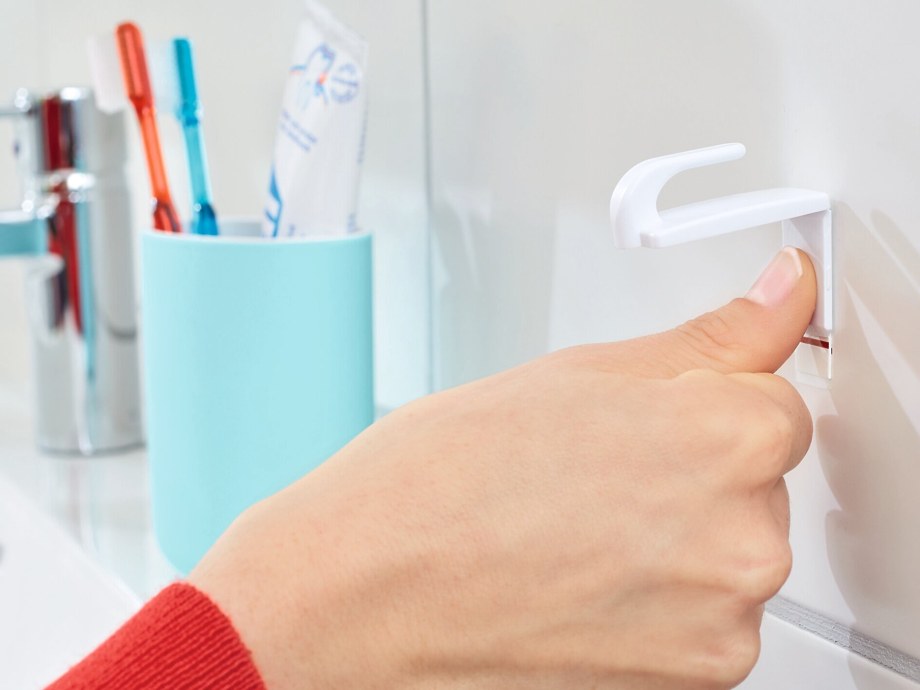 Tesa Powerstrips Hooks Small - Ganzi Adesivi Forti E Rimovibili, Senza Fori O Viti