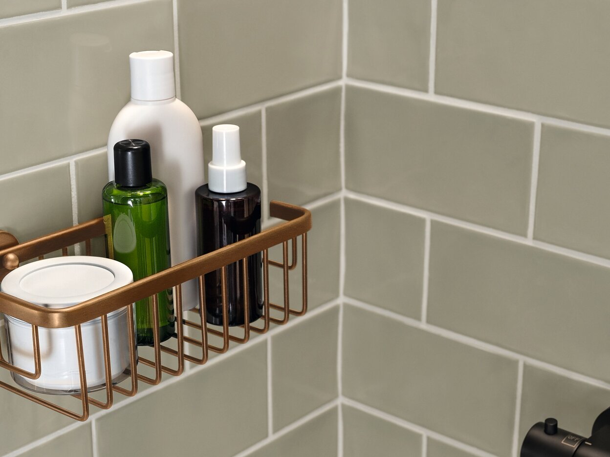 tesa_Moon-Bronze-Shower-Basket-Single-40606_mood