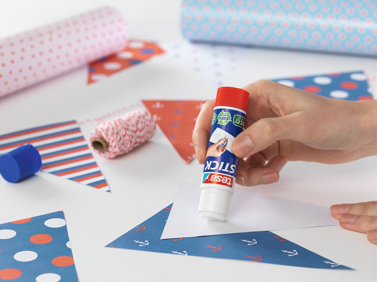 [en-en] tesa Glue Stick ecoLogo, 20g