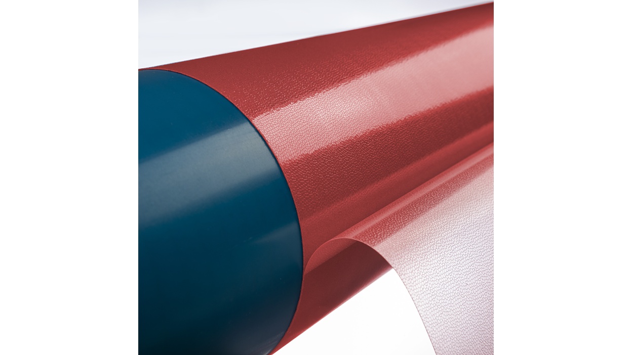 tesa® Softprint EA Flex Soft red on sleeve with open liner