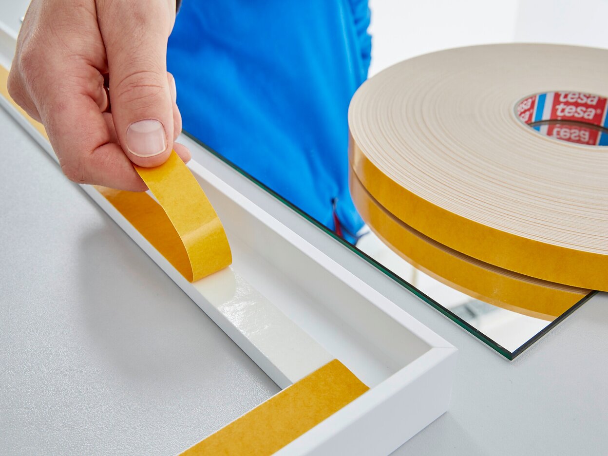 tesa 4952 double sided mirror tape step2of4