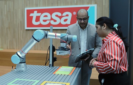 tesa’s first AI Day showcased practical AI applications in product development, manufacturing, and quality control.
