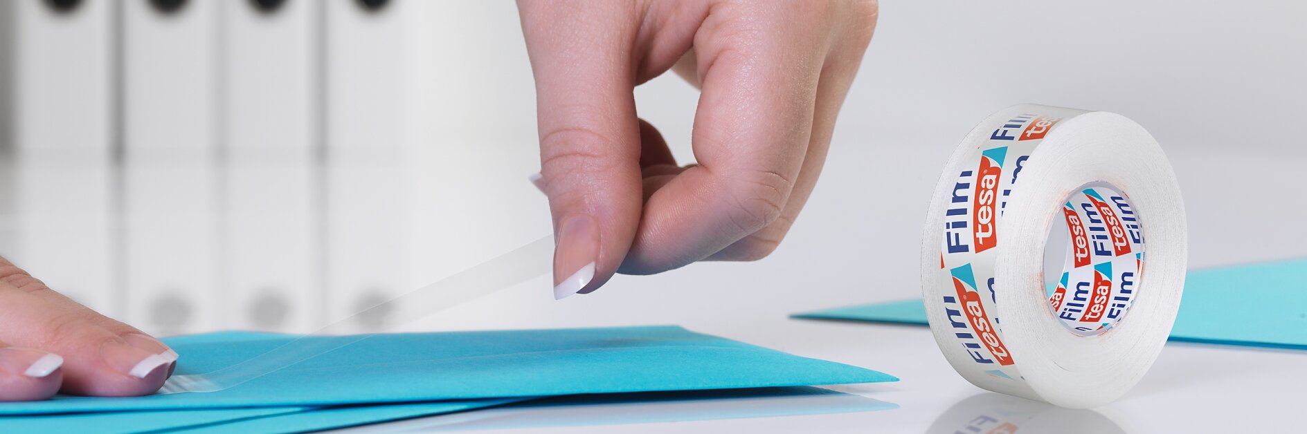 Cintas transparentes tesafilm para varias aplicaciones