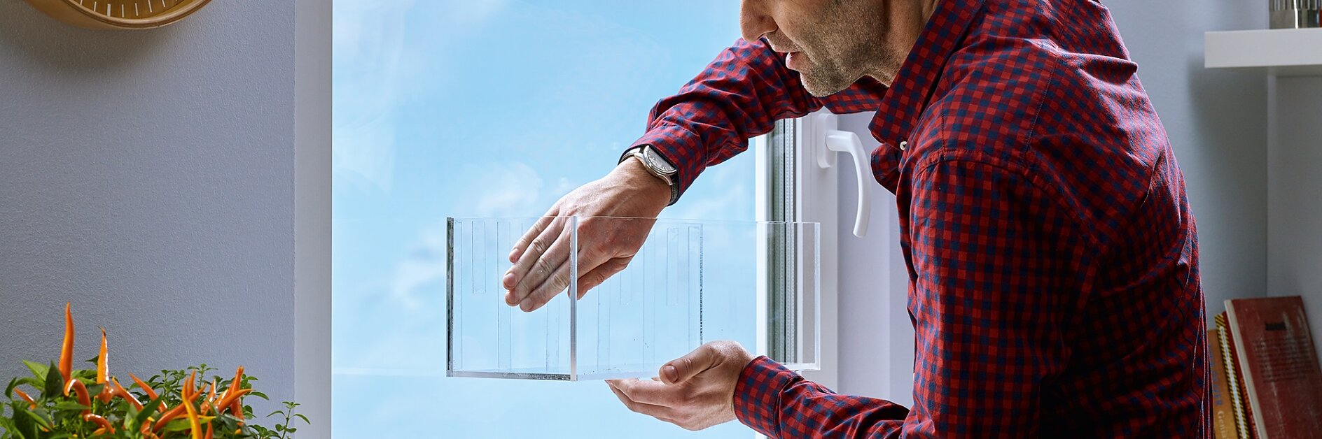 Mounting adhesives, glues and hanging solutions - mount objects without tools!