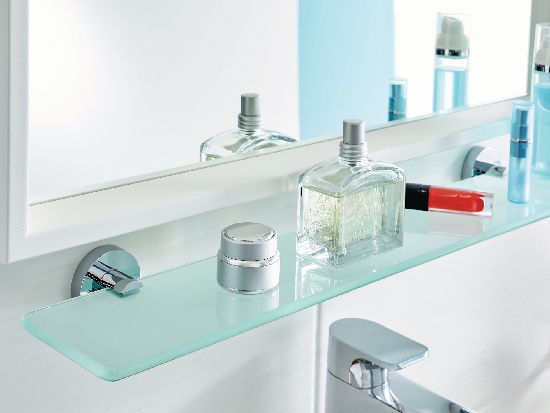 transferir Sentido táctil Abstracción tesa® Estante de cristal para baño Smooz, cromado, autoadhesivo - tesa transferir Sentido táctil Abstracción tesa® Estante de cristal para baño Smooz, cromado, autoadhesivo - tesa