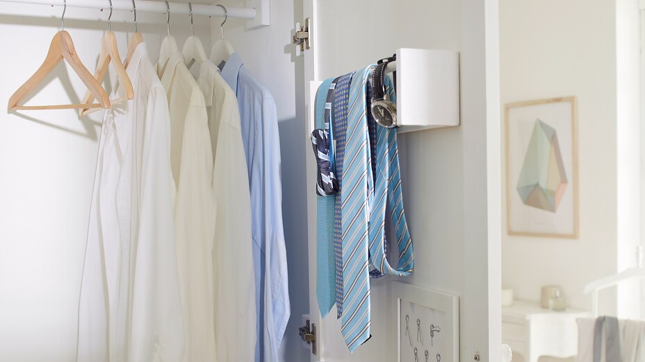 Tesa_Powerbond_2_ 8909.jpg Too many ties and nowhere to hang them? No problem. Why not convert a spice rack into a handy tie rack? It's quick and easy to make and held securely in place wtih tesa Powerbond® INDOOR.