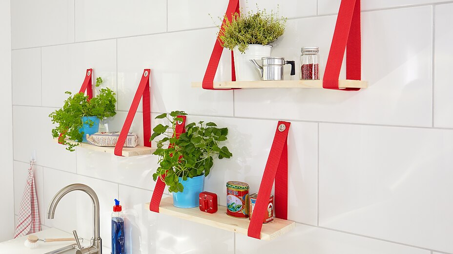 Make a place for herbs in your kitchen Make a place for herbs in your kitchen