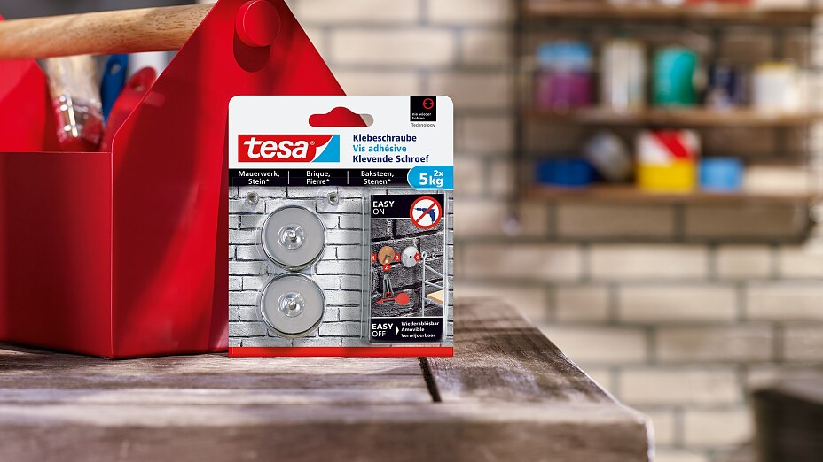 How to use the tesa® Adhesive Screw Round for Brick & Stone 5kg. How to use the tesa® Adhesive Screw Round for Brick & Stone 5kg.