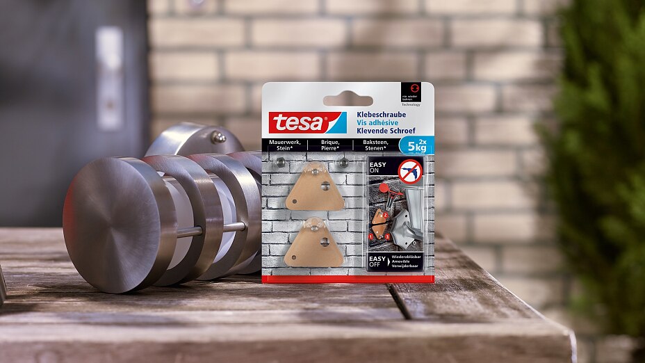 How to use the tesa® Adhesive Screw Triangular for Brick & Stone 5kg. How to use the tesa® Adhesive Screw Triangular for Brick & Stone 5kg.