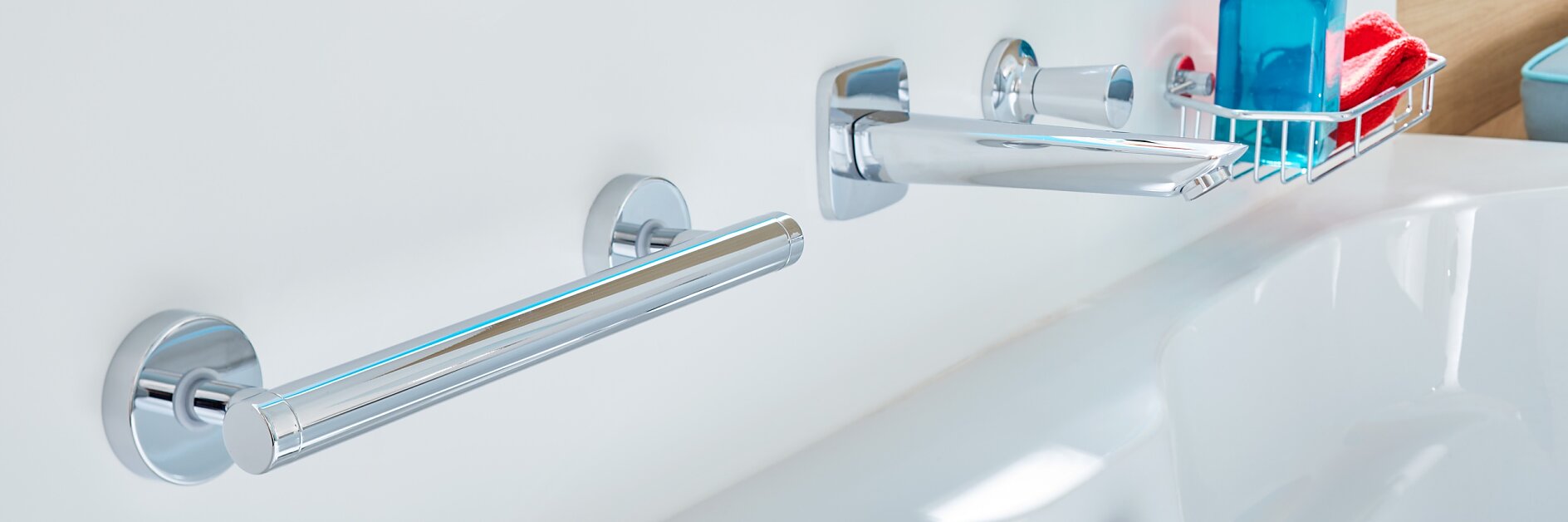 Bathrooms will forever be slippery. Stay safe with our bathtub handles for secure hold.