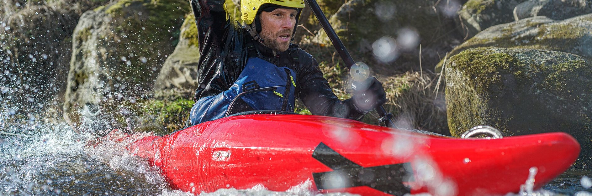 Pildi tesa ultra power veealune mudel rafting