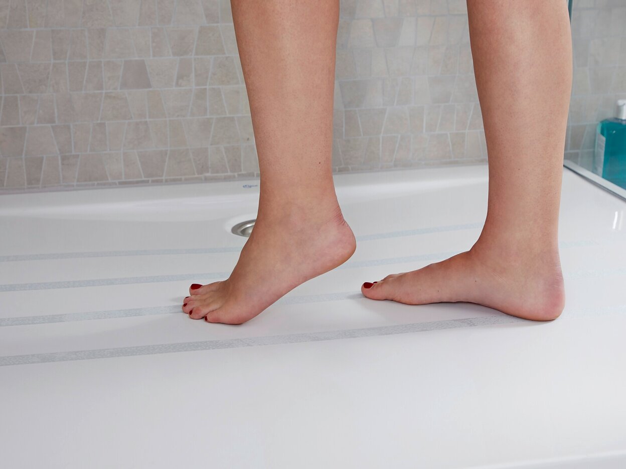 tesa_Anti_Slip_Bath_Shower_ap_001
