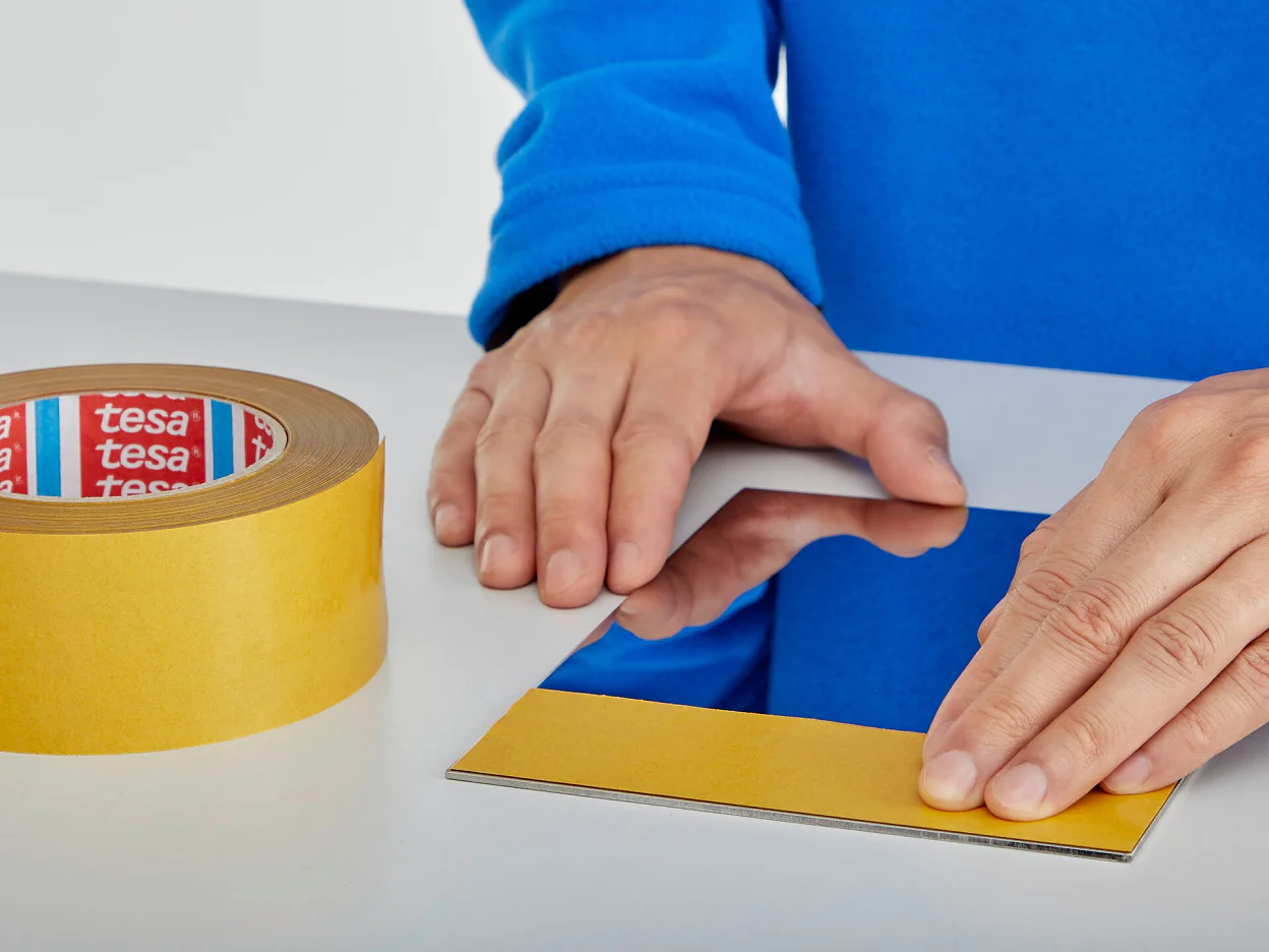 tesa 8401 reactive HAF mounting tape step2of6