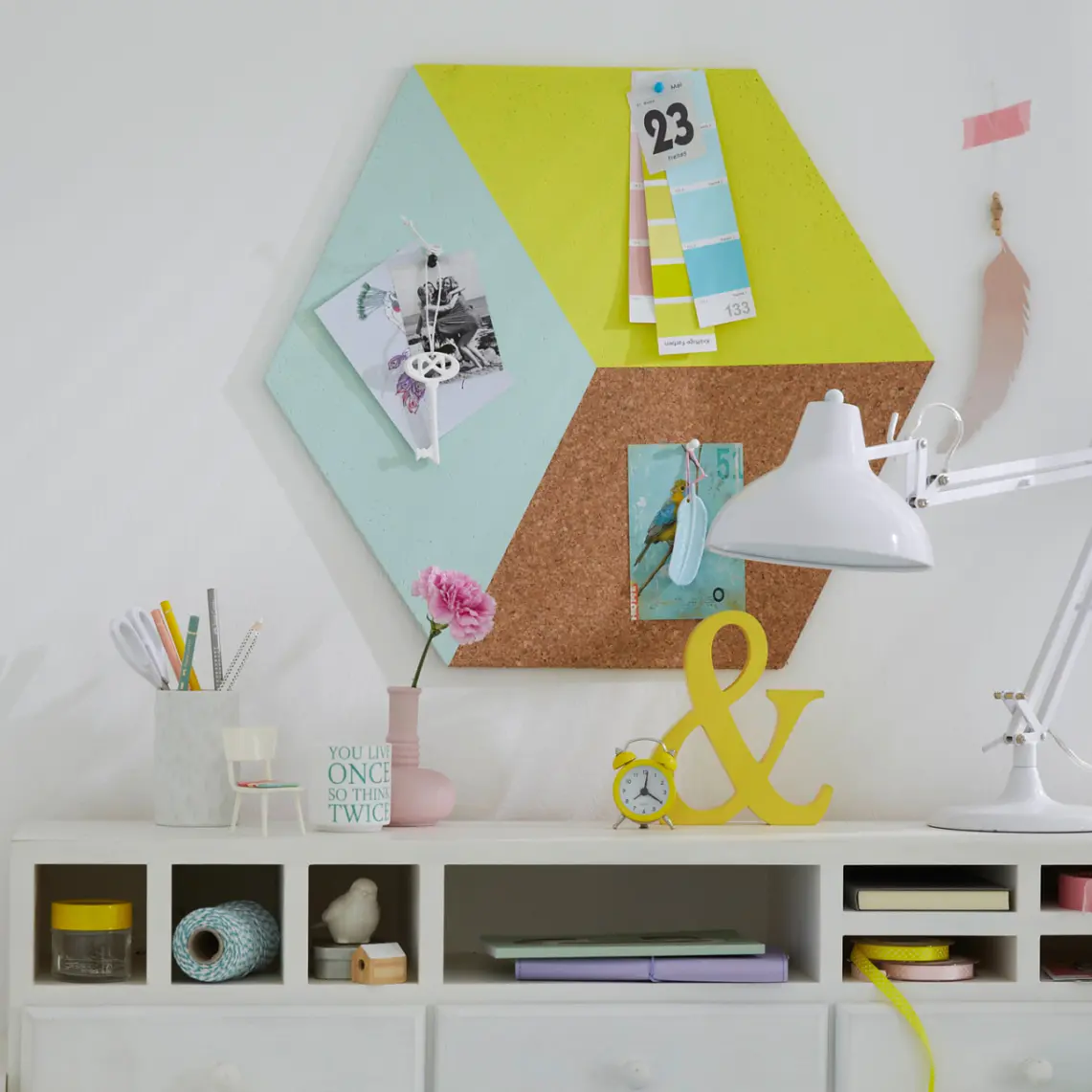 tesa trendipaber 9 / Idee 1: Märkmelaud / Pealkiri horisontaalselt