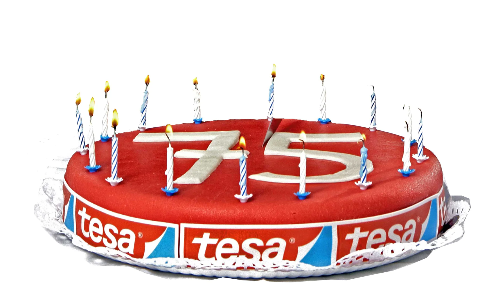 I 2011 fejrede tesa sin 75-års fødselsdag