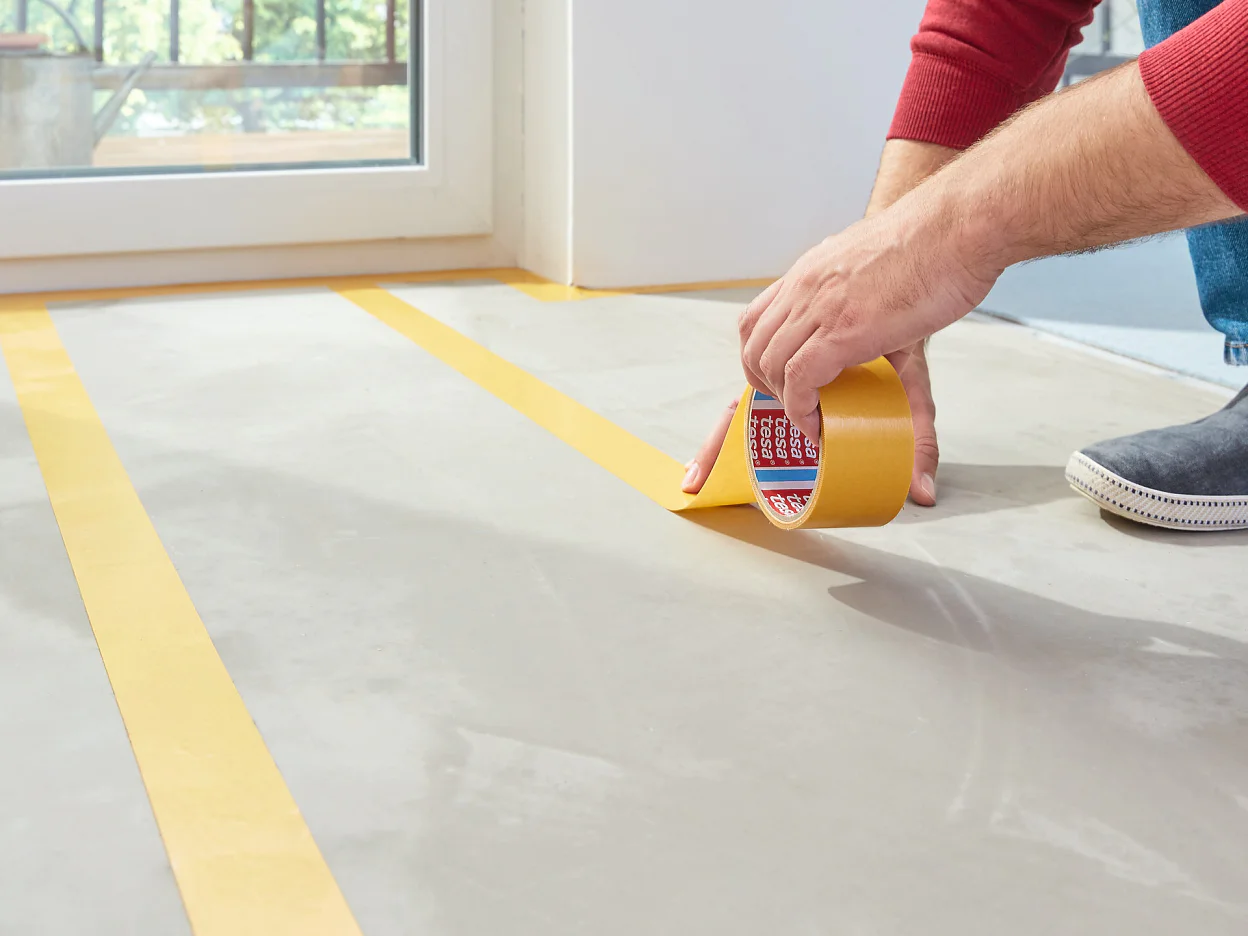 [en-en] flooring tape extra strong hold step4of9