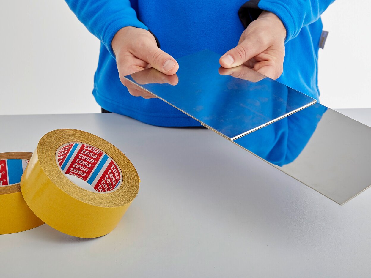 tesa 8401 reactive HAF mounting tape step6of6