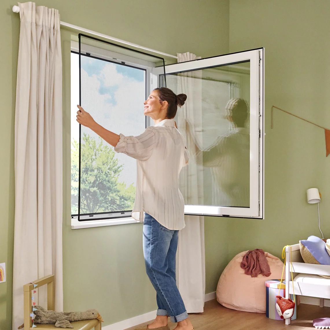 tesa_insect-clip-on-screen_model_kv_001