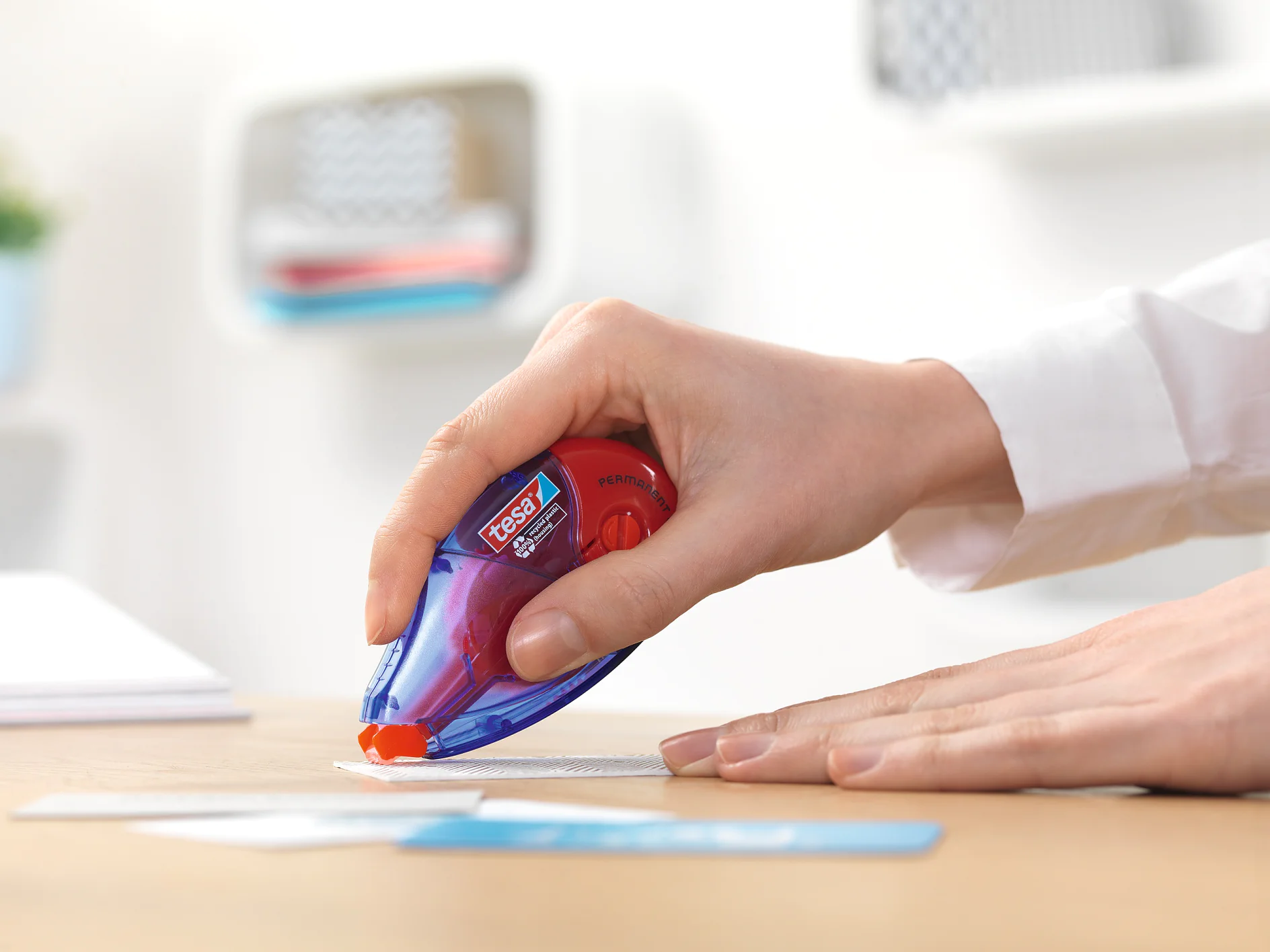 Des rollers adhésifs pour coller vos papiers, cartons ou photos !