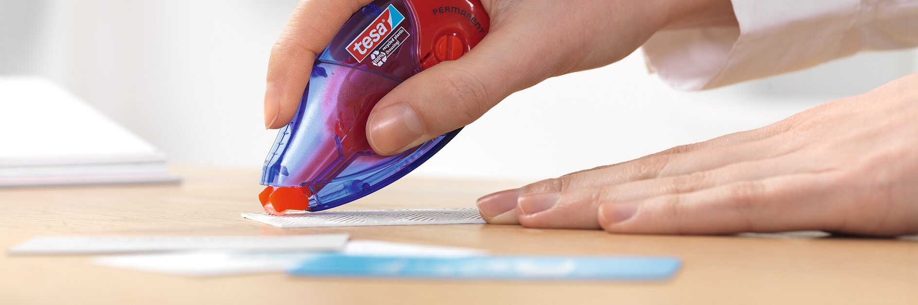 Des rollers adhésifs pour coller vos papiers, cartons ou photos&nbsp;!