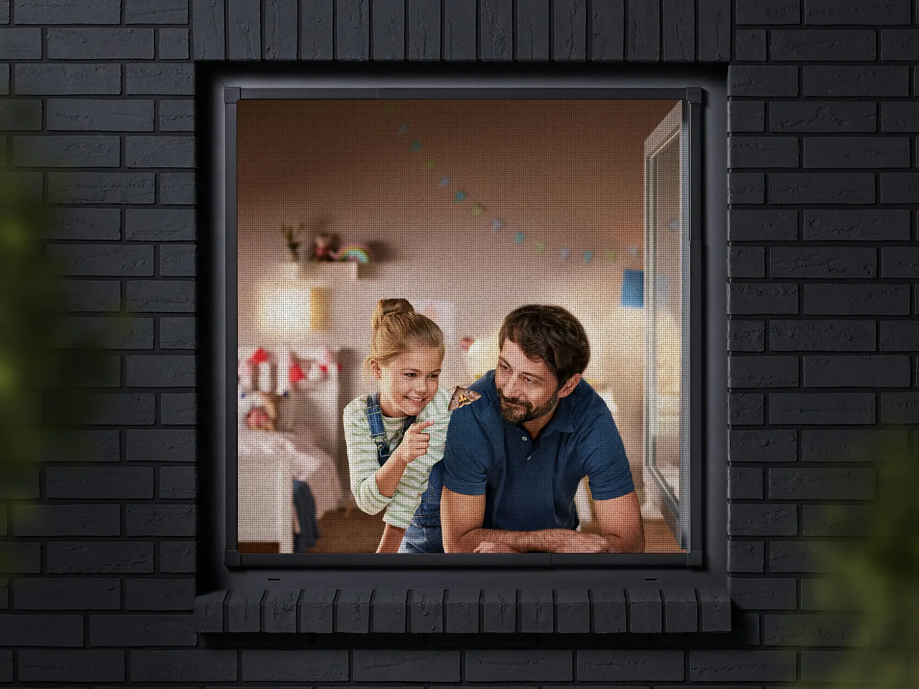 insect-fold-alu-frame-telescope_16x9_mood