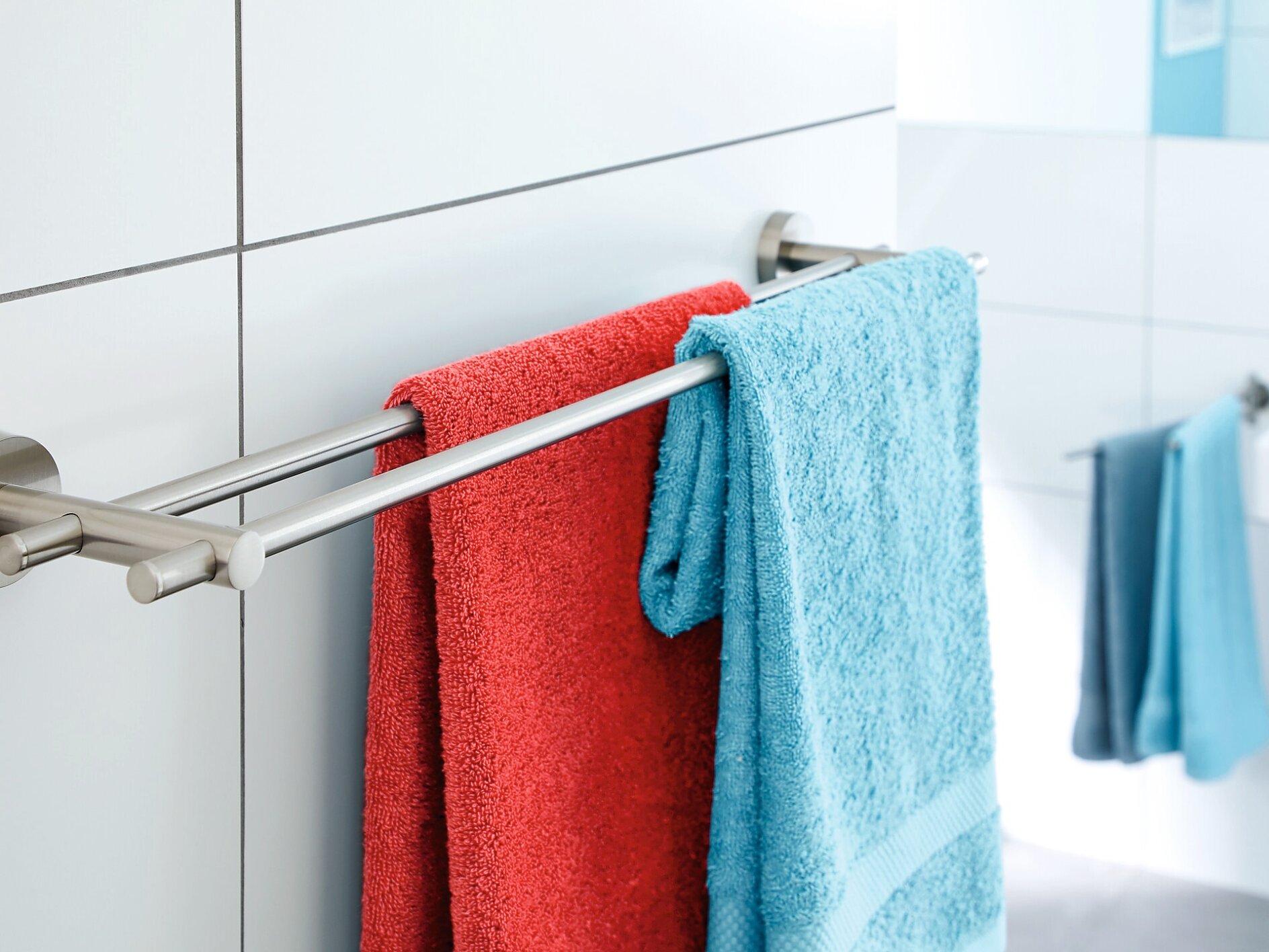 Porte-Serviettes Salle De Bain 4 Barres - Acier Inoxydable 304 - Pivotant 180° - Avec Crochets - Argent