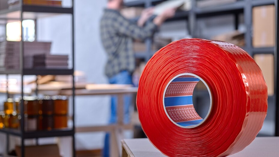 tesa-6190-double-sided-filmic-box-sealing-tape-with-integrated-tear-tape-003-ap tesa-6190-double-sided-filmic-box-sealing-tape-with-integrated-tear-tape-003-ap