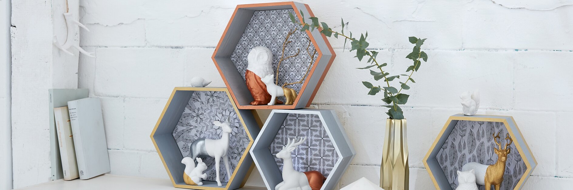 DIY Porcelain Painted Animals Arrangement