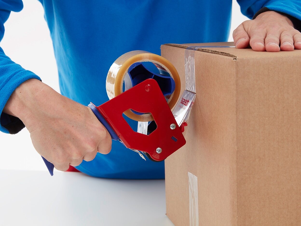 tesa-4256-general-purpose-polypropylene-carton-sealing-tape-step5of6-ap