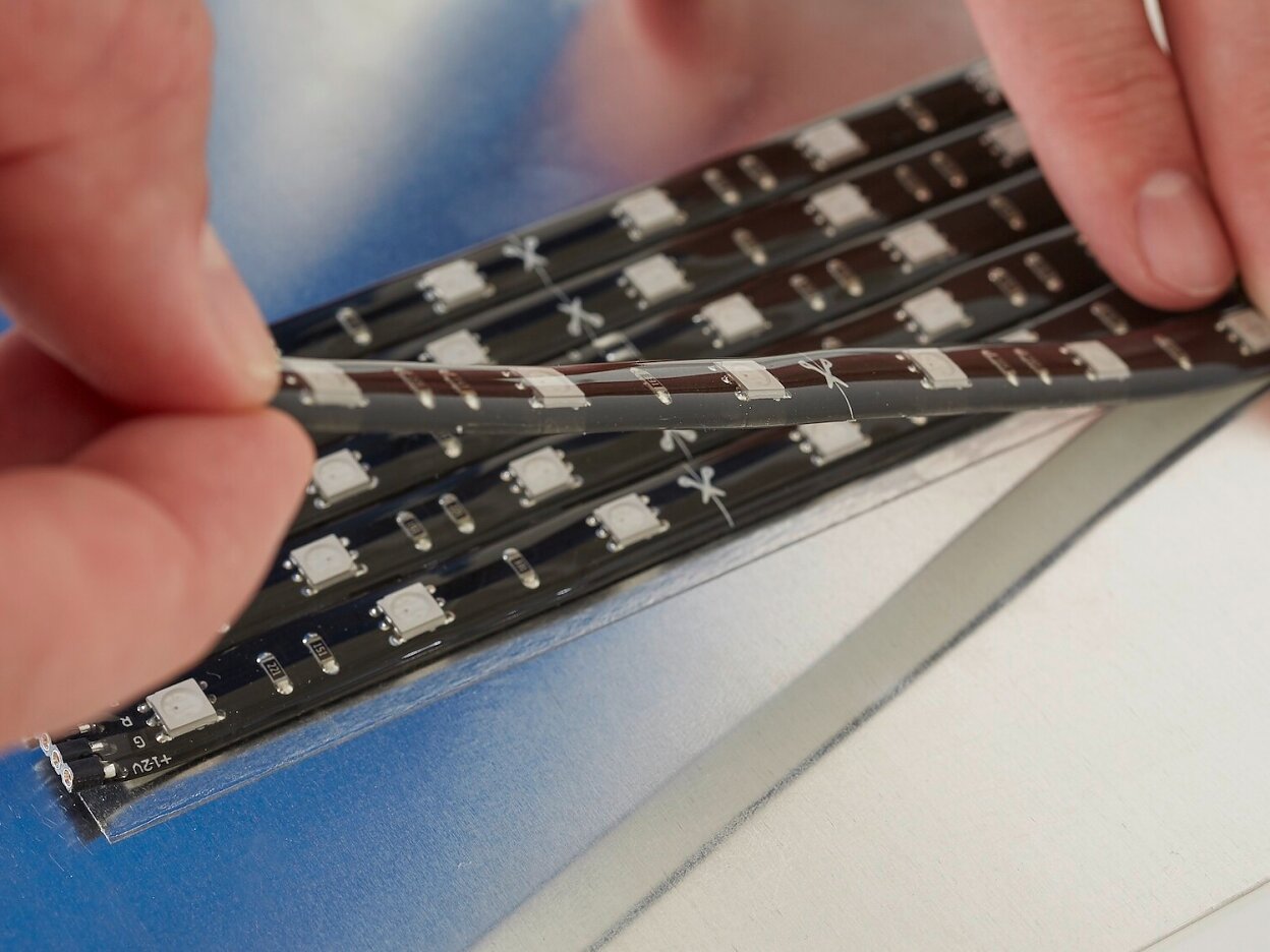 tesa 4982 double sided transparent filmic tape step4of4 ap