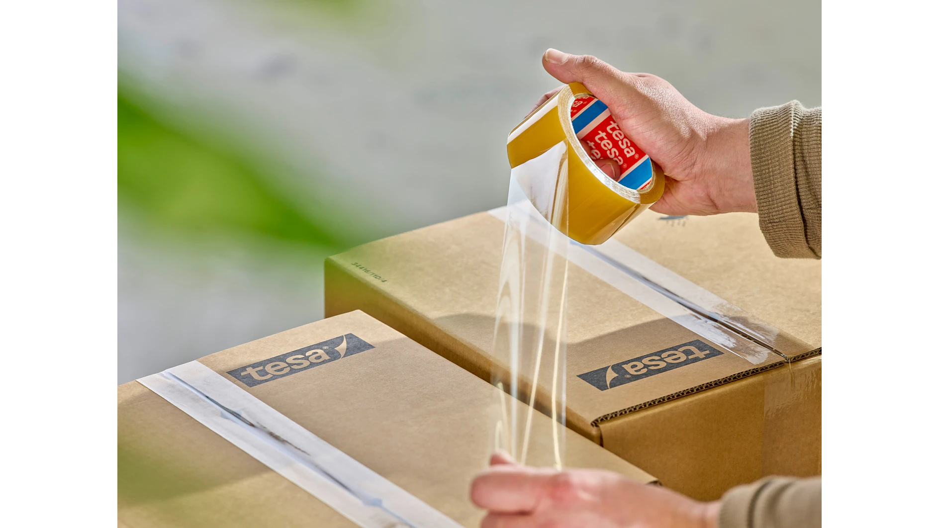 Application of tesa® 60400 Bio-Based Packaging Tape