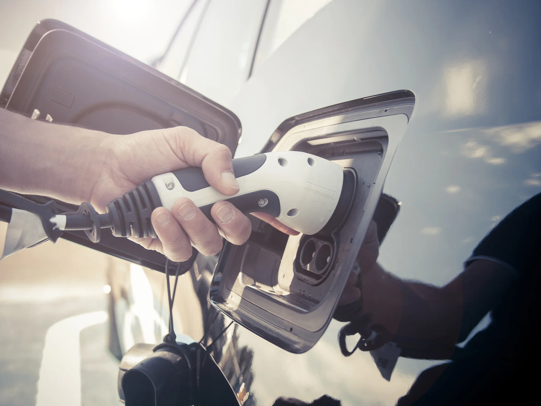 tesa® 電気自動車向けハーネステープ｜ワイヤーハーネス
