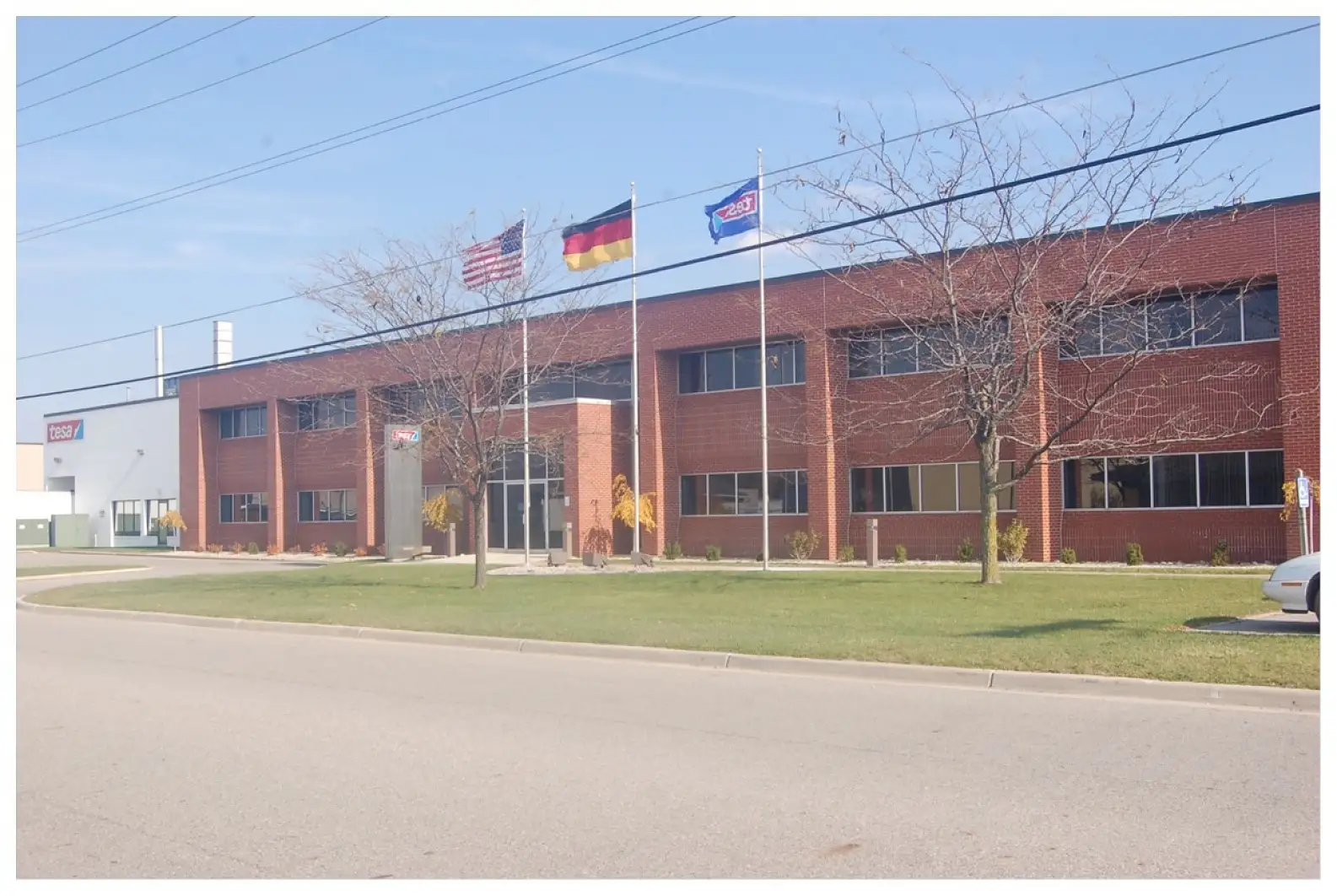 Bendrovės tesa gamykla Spartoje, Mičigane, JAV