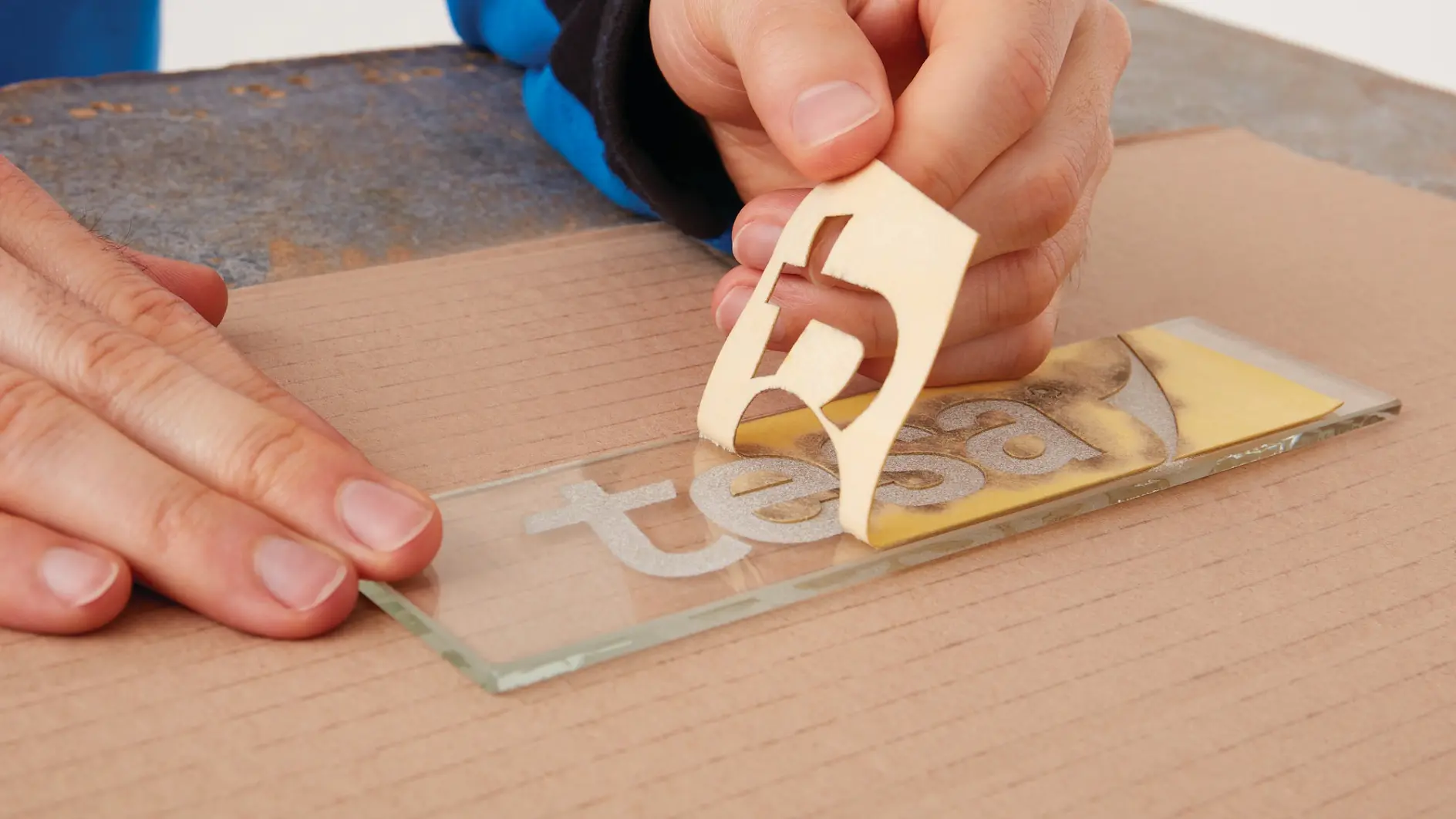 tesa-4434-stencil-material-for-sandblasting-protection-step1of7-ap