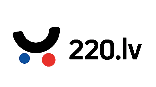 Attēlā redzams logotips ar melnu izliektu formu, kas atgādina smaidu, apakšā divi apļi zilā un sarkanā krāsā un teksts 220.lv melnā krāsā pa labi. Fons ir balts. (This text has been generated by AI)