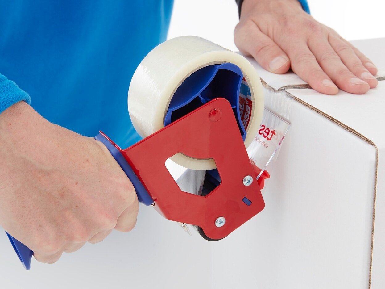 tesa 4280 pp shipping tape transparent step5of6 ap