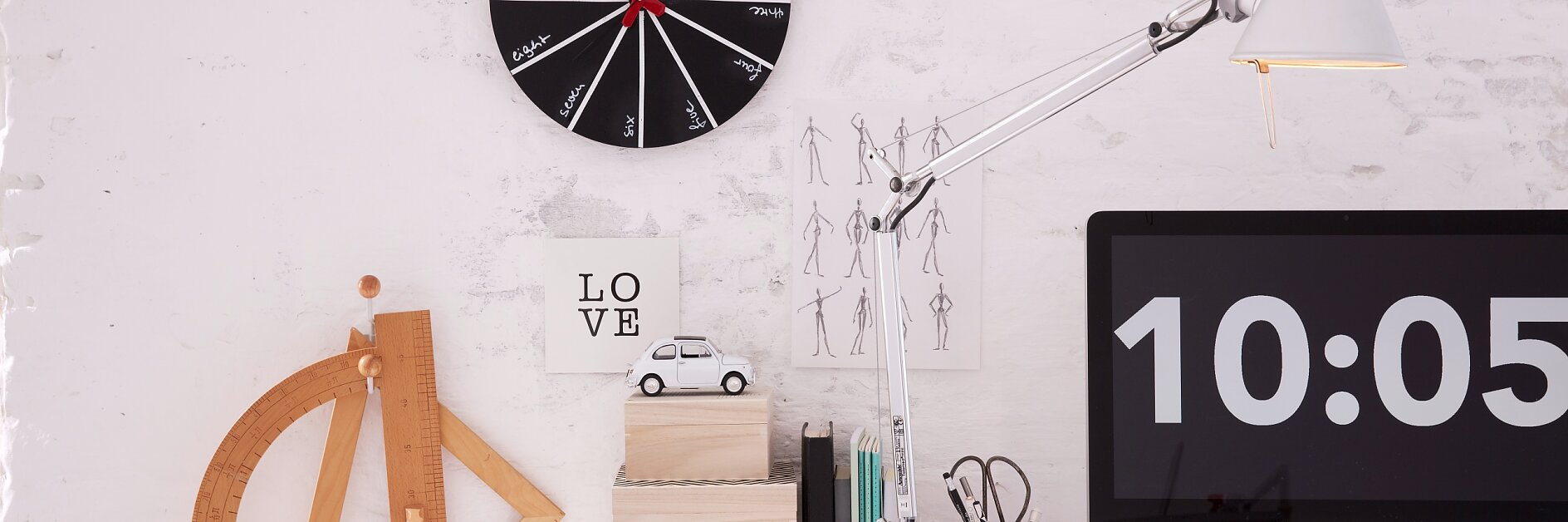 What's the time? How long for the lunch break? Is it closing time yet? The wall clock will let you know, and – by the way – it looks great!