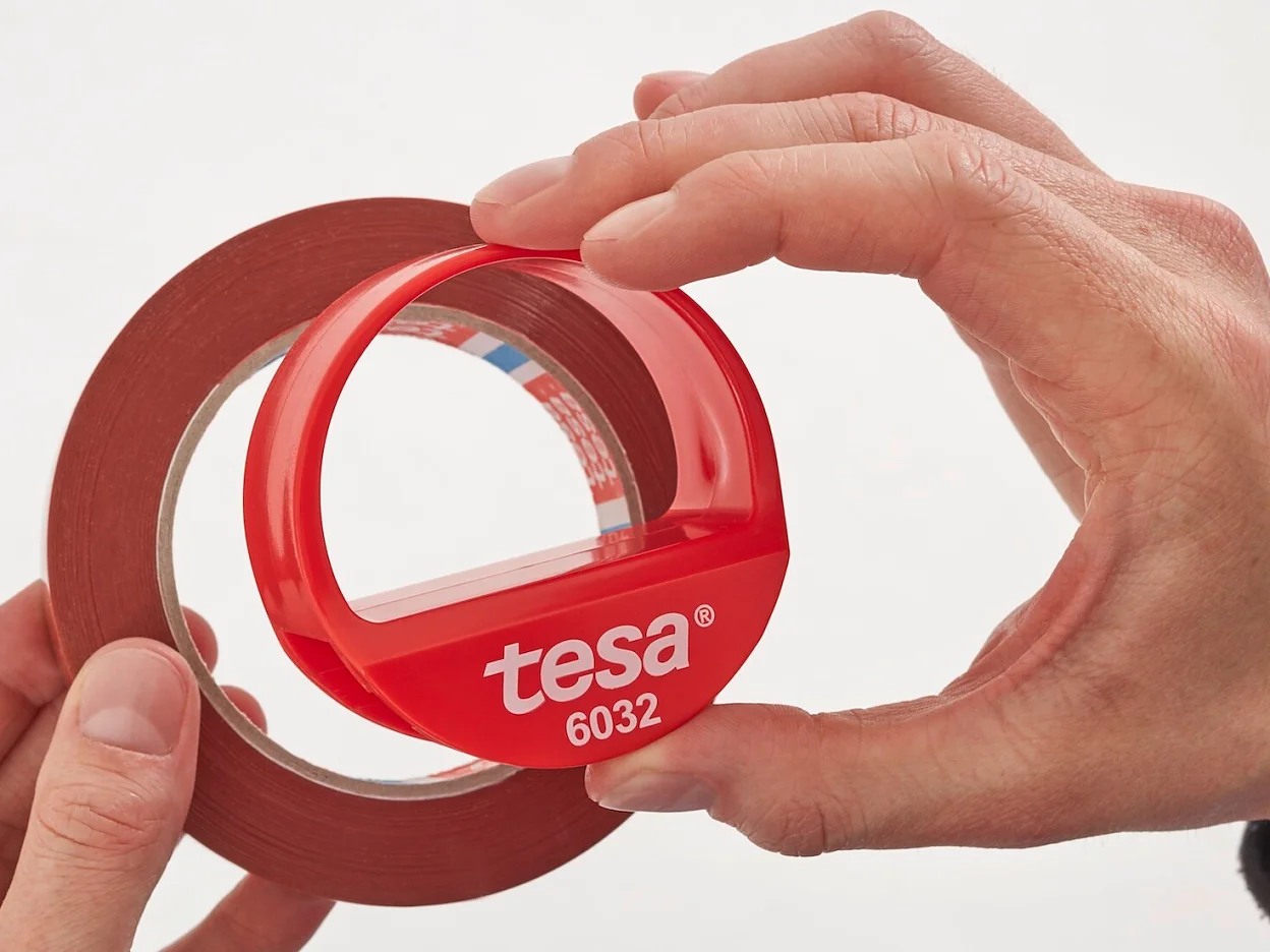 tesa 6032 industrial hand dispenser strap it step1of4 ap