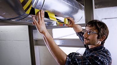 Professionele markerings- en waarschuwingstapes voor vakmensen Professionele, met de hand afscheurbare, sterke markerings- en waarschuwingstapes met hoge kleefkracht.