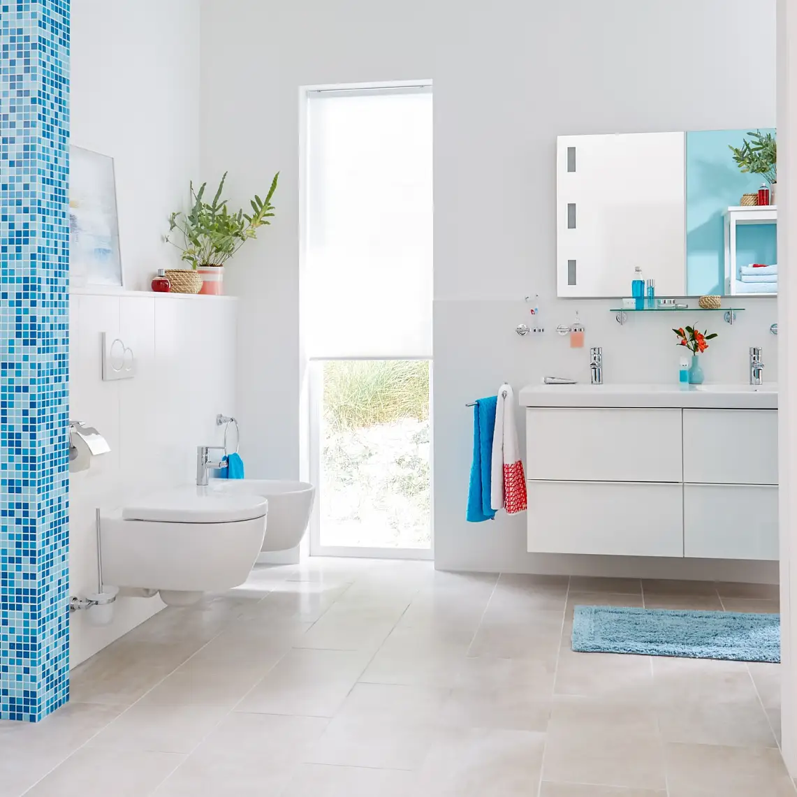 Geef je badkamer een sobere uitstraling met praktisch design.
