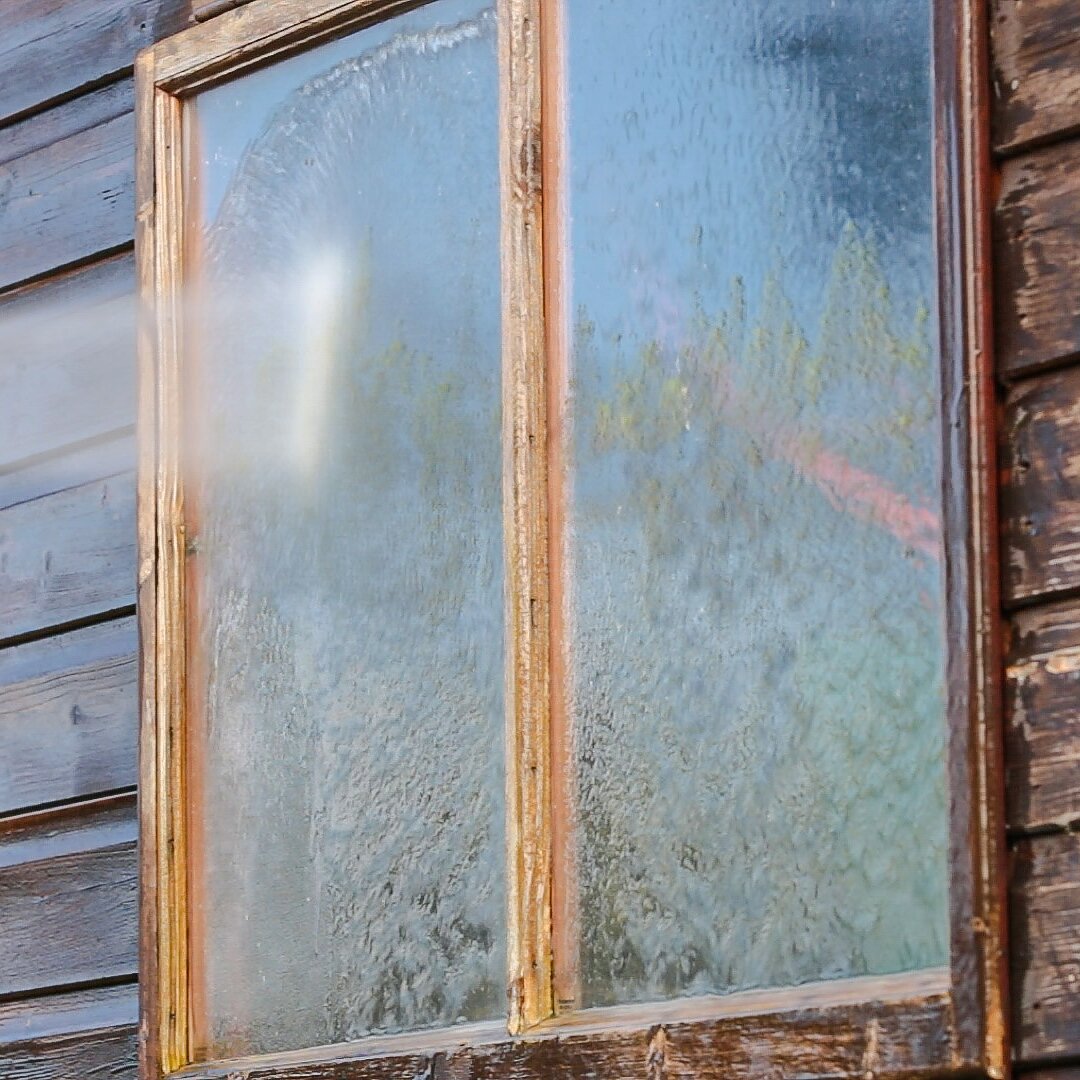 tesa - Masking windows when spray painting a shed_(104) tesa - Masking windows when spray painting a shed_(104)