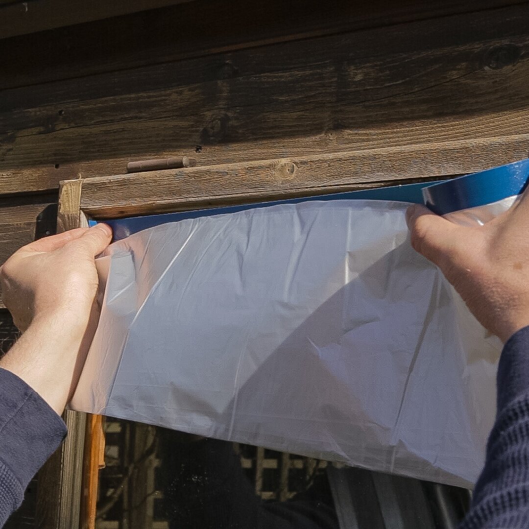 tesa - Masking windows when spray painting a shed_(106) tesa - Masking windows when spray painting a shed_(106)